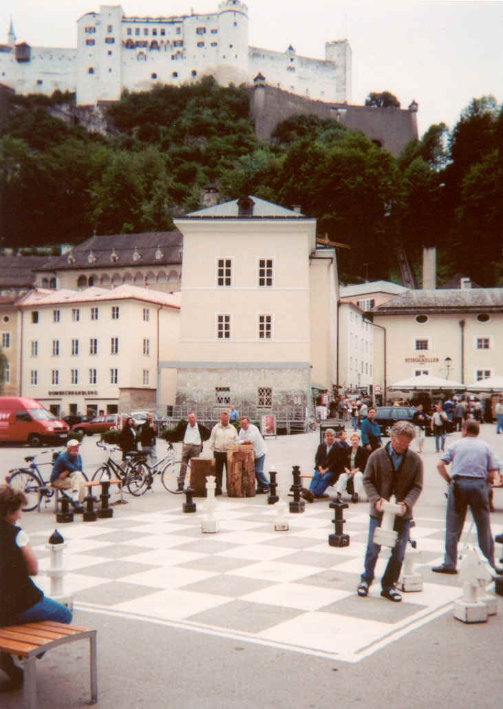 salzburg.bmp (2259738 bytes)